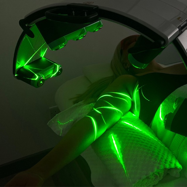 Emerald grön laser under behandling hos HBC i Borås